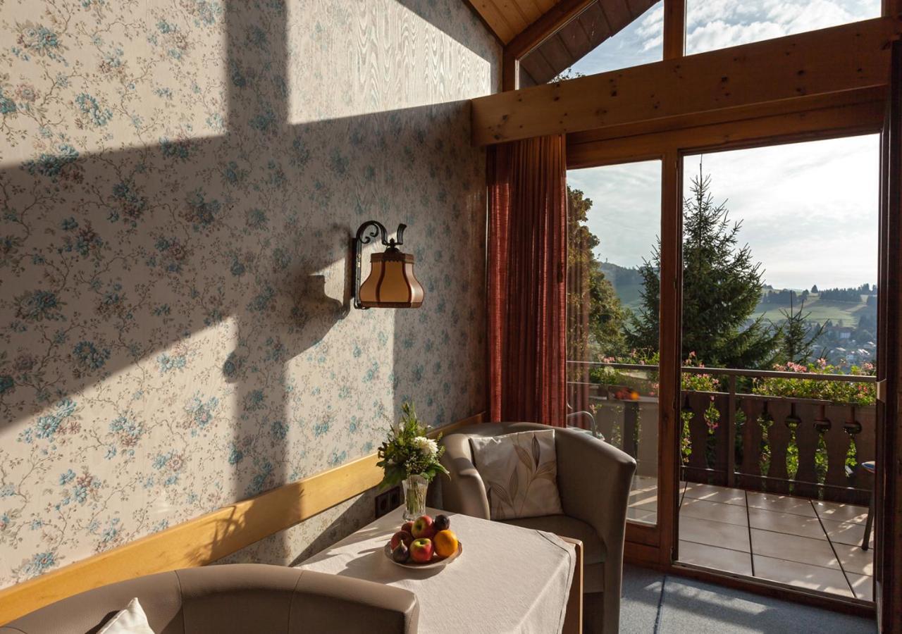 Bergseele Privat- & Retreathotel Schwarzwald トートナウベルク エクステリア 写真