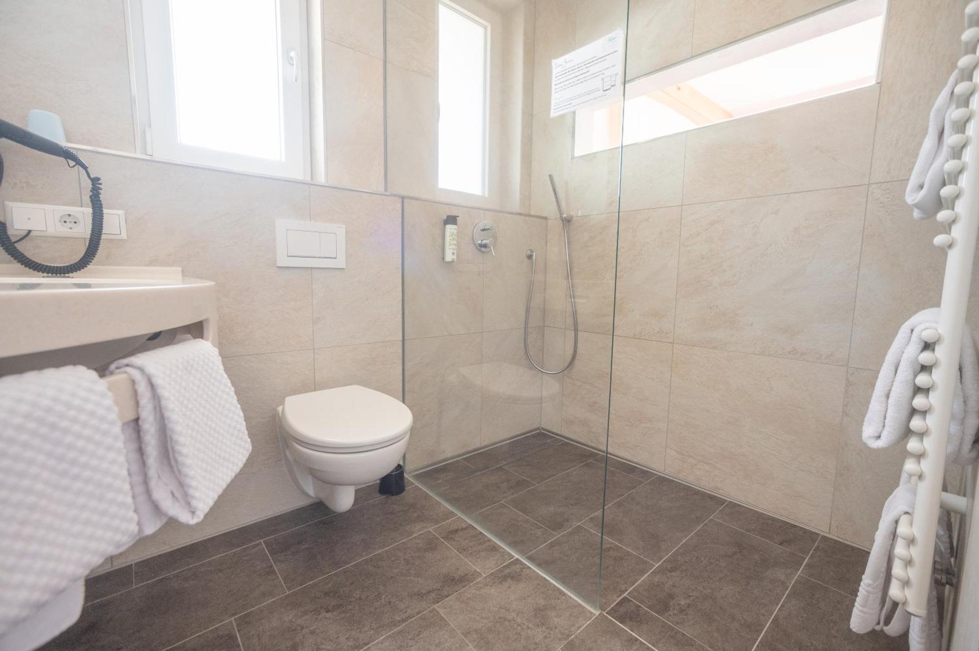 Bergseele Privat- & Retreathotel Schwarzwald トートナウベルク エクステリア 写真