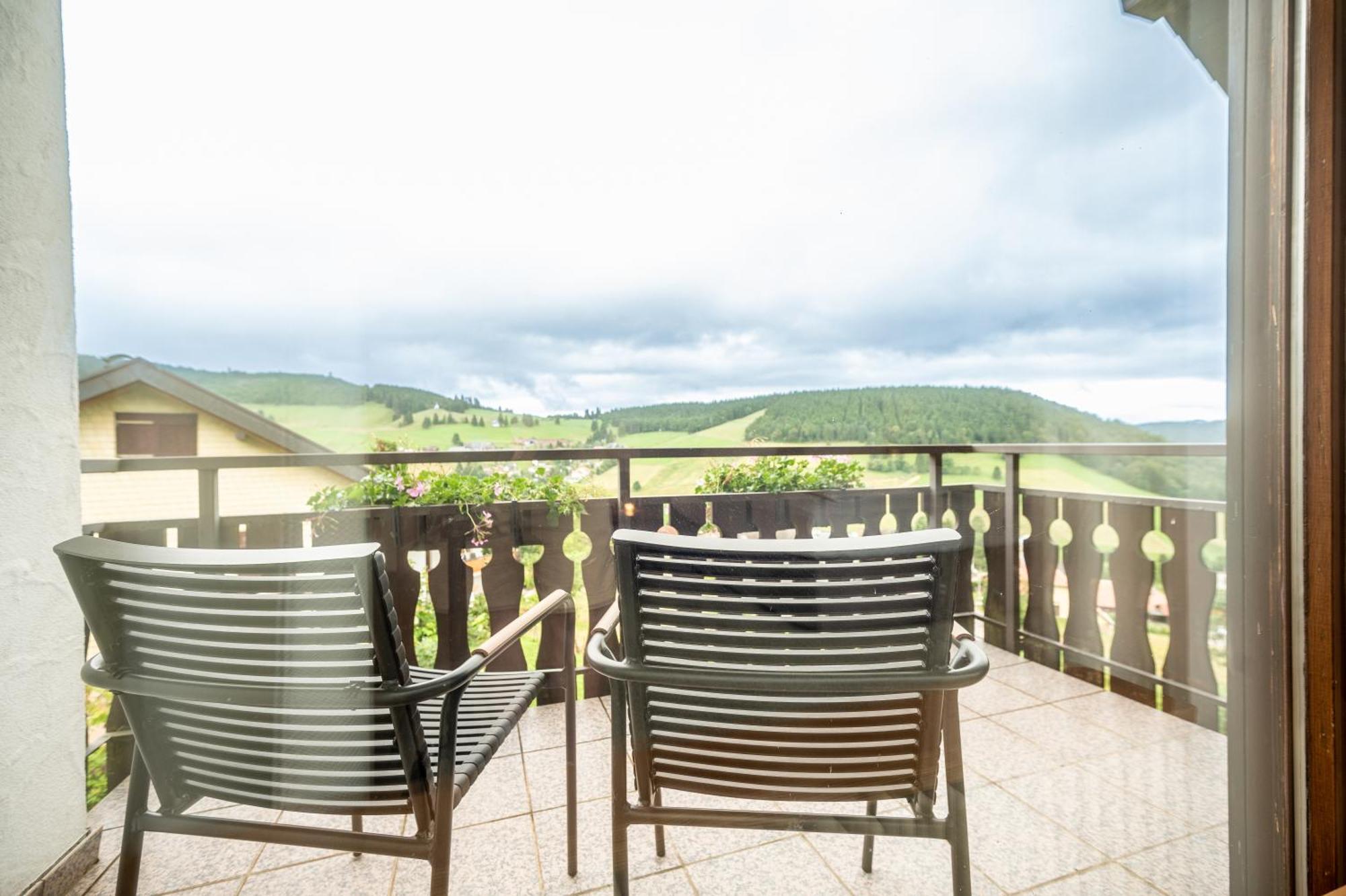 Bergseele Privat- & Retreathotel Schwarzwald トートナウベルク エクステリア 写真