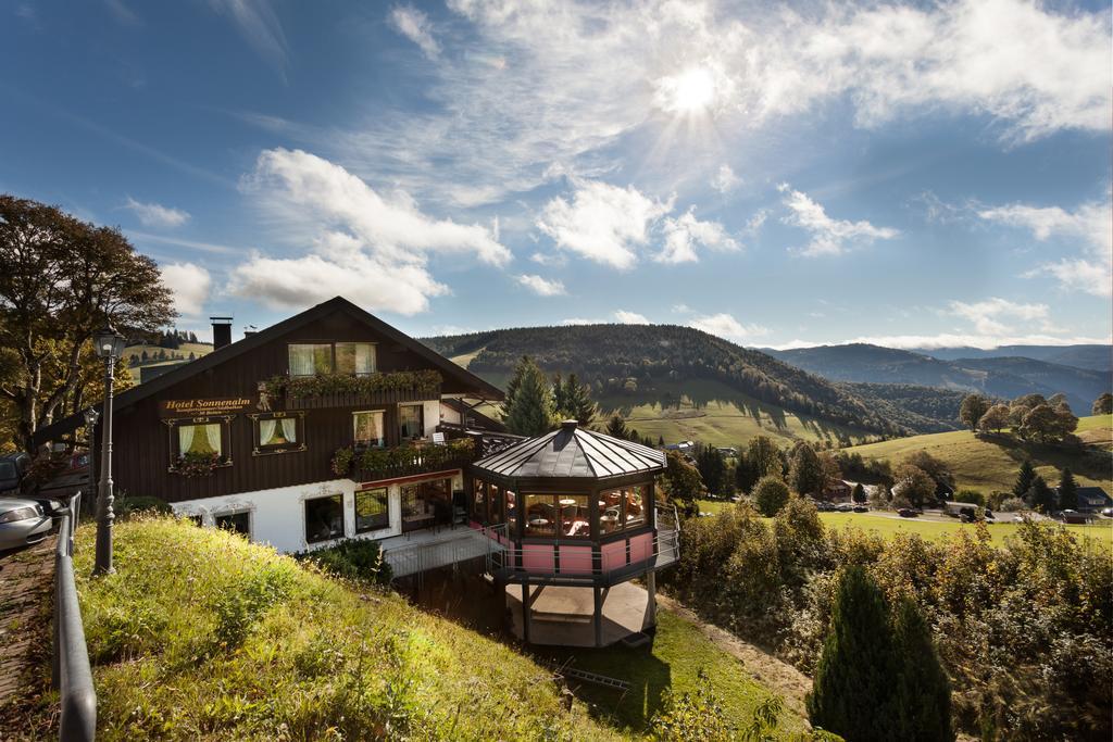 Bergseele Privat- & Retreathotel Schwarzwald トートナウベルク エクステリア 写真